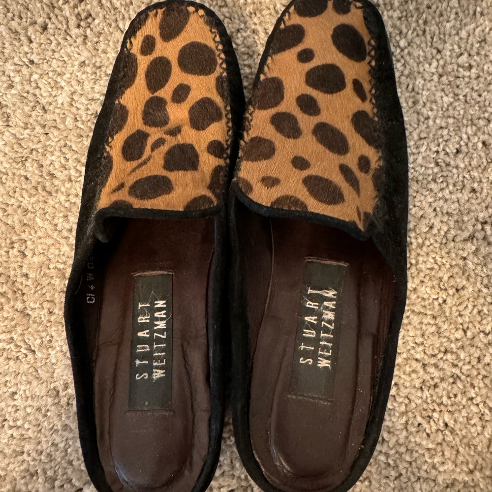 Stuart Weitzman Leopard Print Slip-On Loafers - image 4